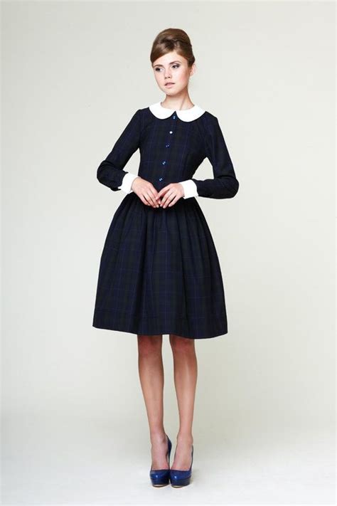 vintage peter pan collar dress